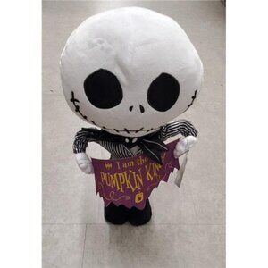 The Nightmare Before Christmas 17.1 Sally with Queen of Screams Pumpkin Greeter